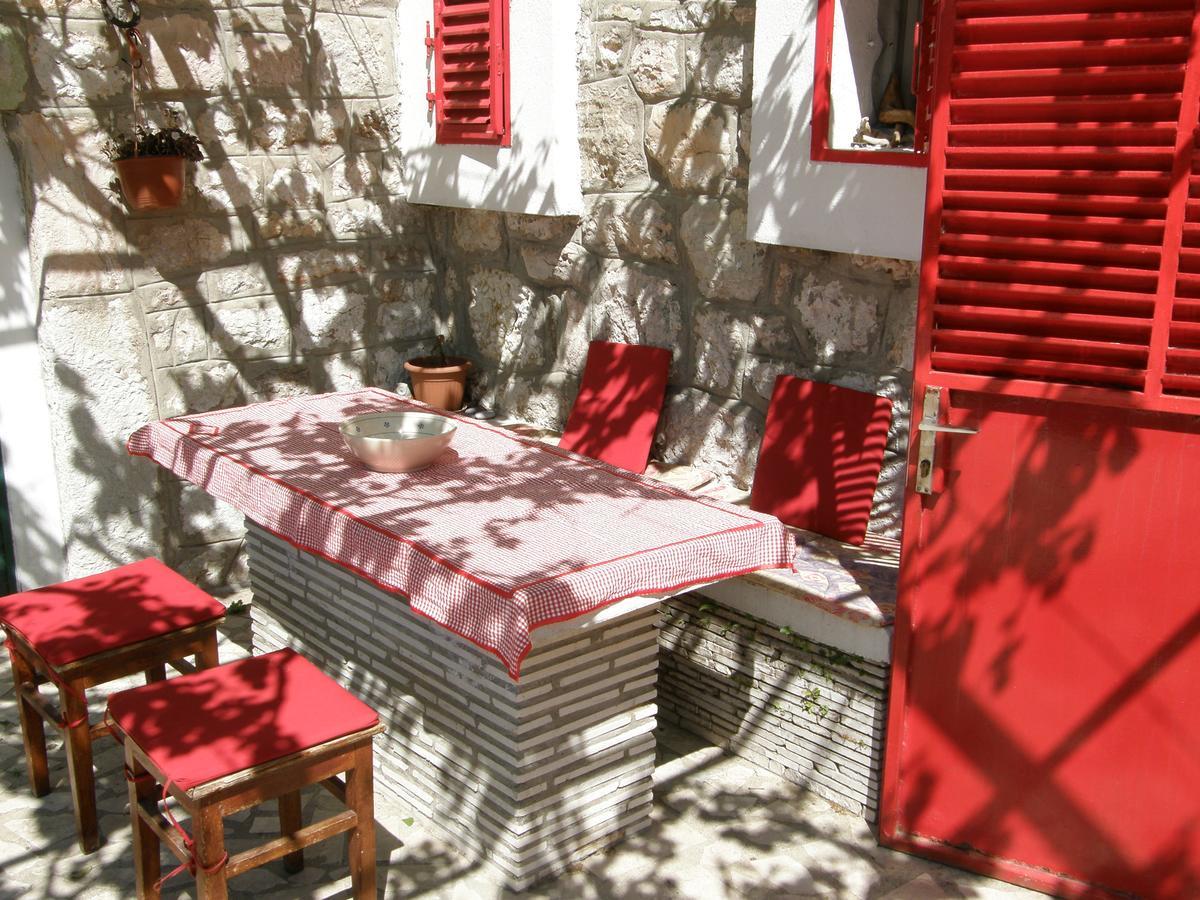 Stone House In Buljarica Villa Petrovac Eksteriør bilde